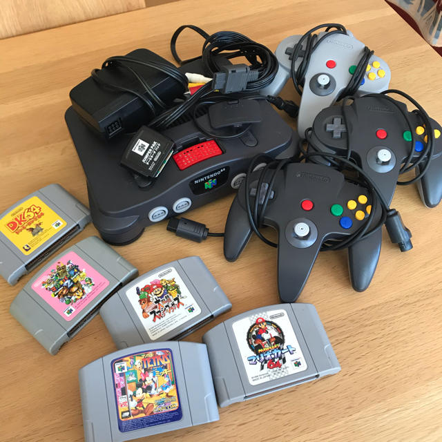 Nintendo64 ロクヨン本体とスーパーロボット大戦64