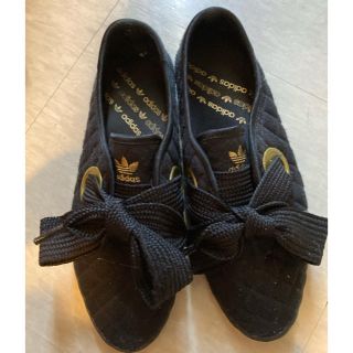 アディダス(adidas)のadidas 黒　スニーカー(スニーカー)