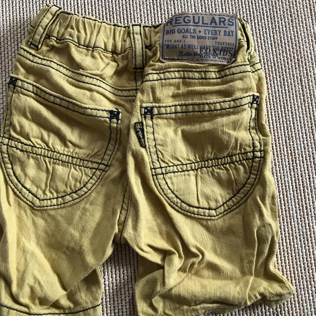 F.O.KIDS(エフオーキッズ)の専用！ハーフパンツ　マスタードカラー　秋色　90 キッズ/ベビー/マタニティのキッズ服男の子用(90cm~)(パンツ/スパッツ)の商品写真