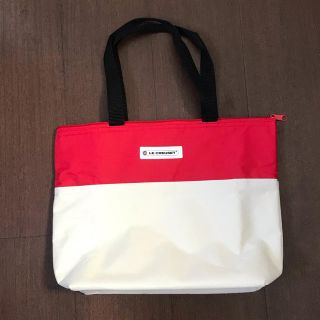 ルクルーゼ(LE CREUSET)のル・クルーゼ（LE CREUSET）保冷バッグ（レッド）(エコバッグ)