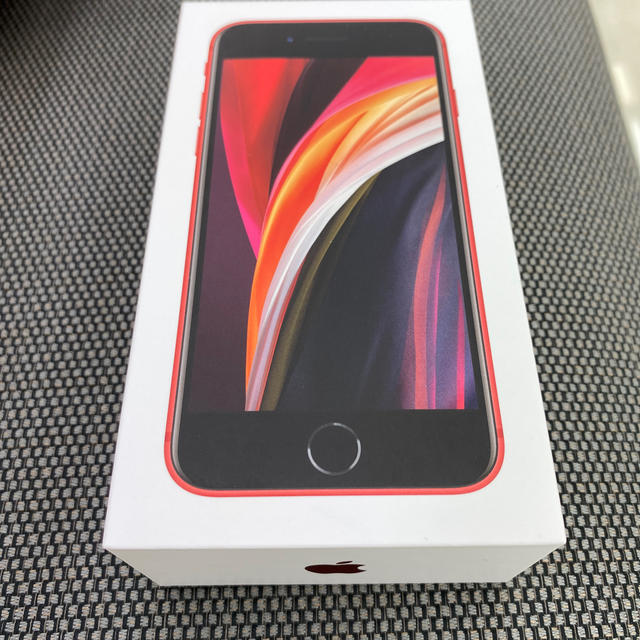 iPhone(アイフォーン)の【天様専用】iPhone SE 第2世代 64GB 赤 SIMフリー スマホ/家電/カメラのスマートフォン/携帯電話(スマートフォン本体)の商品写真