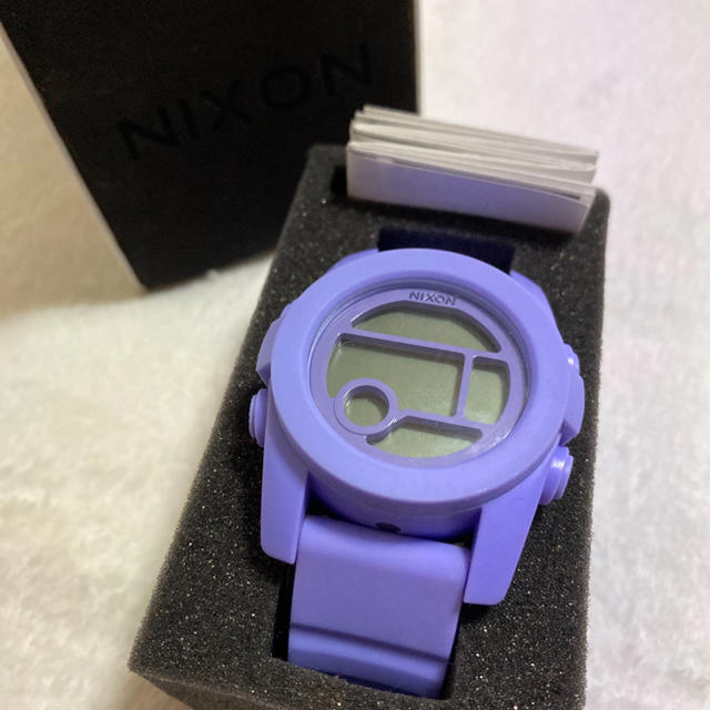 NIXON 腕時計 デジタル