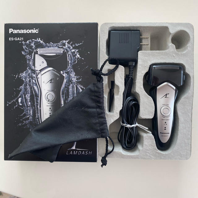 Panasonic(パナソニック)の電気シェーバー ES-GA21 3枚刃　水洗い スマホ/家電/カメラの美容/健康(メンズシェーバー)の商品写真