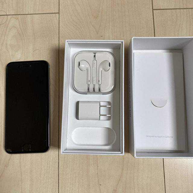 iPhone 6s simフリー　バッテリー100%