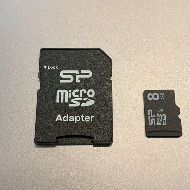 microSDHCカード 8GB スマホ/家電/カメラのPC/タブレット(PC周辺機器)の商品写真