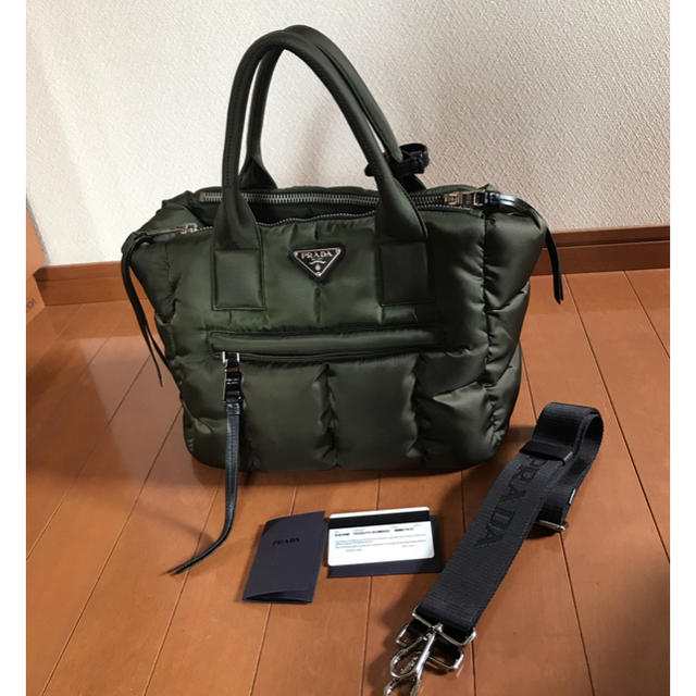 レア PRADA テスート メッセンジャーバッグ - 通販 -