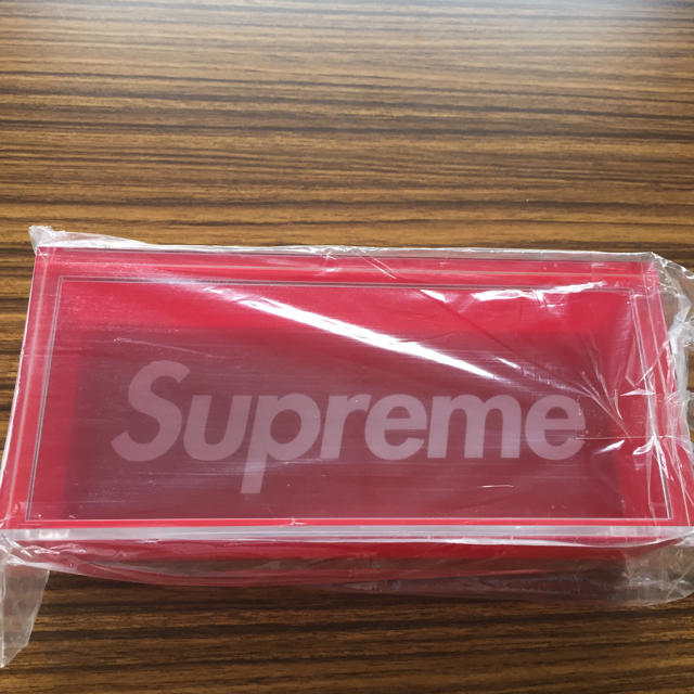 SUPREME Lucite Box アクリルボックス