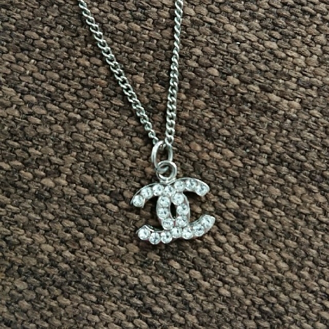 CHANEL(シャネル)の美品 シャネル シルバー ネックレス レディースのアクセサリー(ネックレス)の商品写真