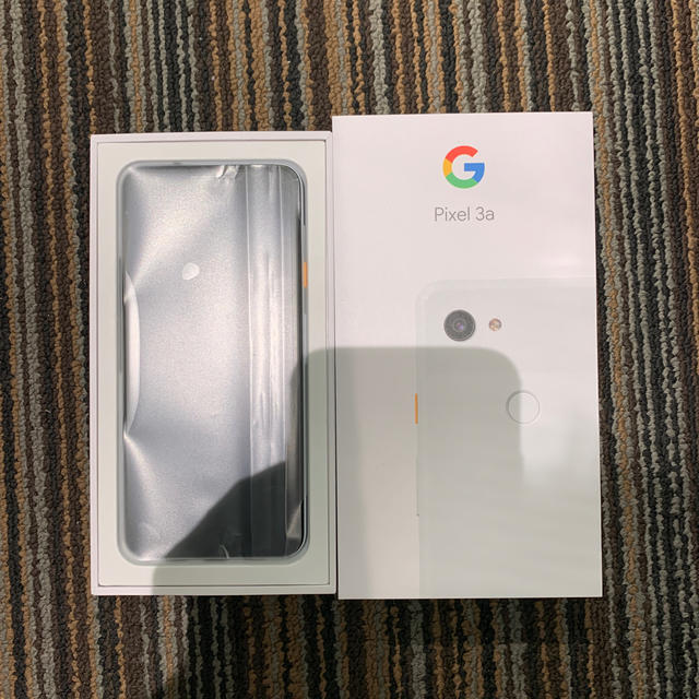 Google pixel 3a ホワイト　SIMフリー スマホ/家電/カメラのスマートフォン/携帯電話(スマートフォン本体)の商品写真