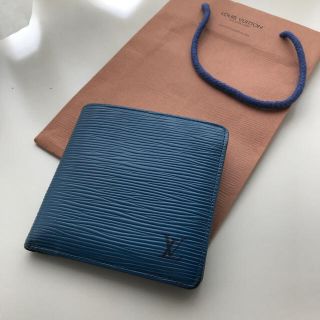 ルイヴィトン(LOUIS VUITTON)のルイヴィトン エピ 二つ折り財布(財布)