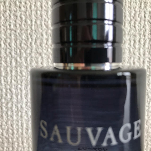 Dior(ディオール)のDior SAUVAGE  60ml EDT 使用僅か コスメ/美容の香水(香水(男性用))の商品写真