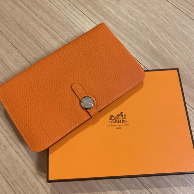 Hermes(エルメス)のエルメス　お財布 レディースのファッション小物(財布)の商品写真