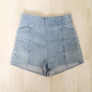 エモダ(EMODA)のEMODA デニムショートパンツ(ショートパンツ)