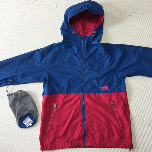 THE NORTH FACE(ザノースフェイス)の収納袋付！ノースフェイス コンパクトジャケット マウンテンパーカー S レディースのジャケット/アウター(ブルゾン)の商品写真