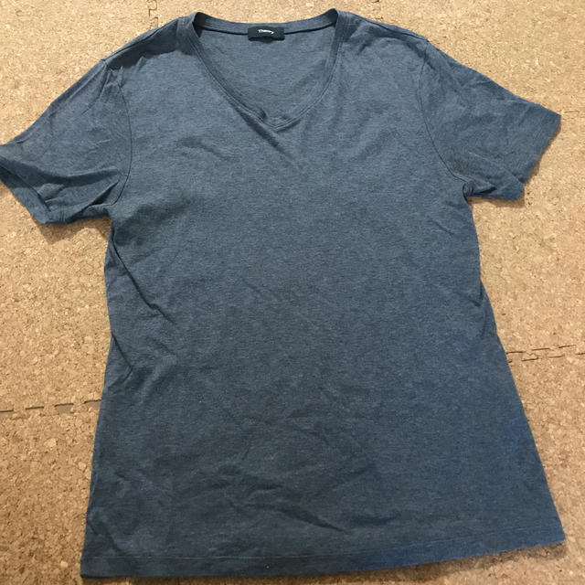 theory(セオリー)のセオリー　Ｖネック半袖Tシャツ　グレー　Sサイズ メンズのトップス(Tシャツ/カットソー(半袖/袖なし))の商品写真