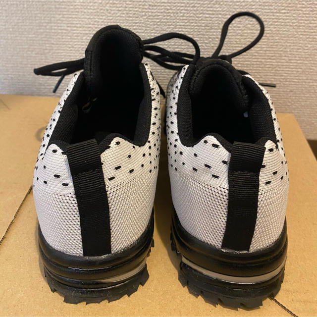 スニーカー Keep Runningの通販 By こむぎshop ラクマ スニーカー Keep Runningの通販 By こむぎshop ラクマ