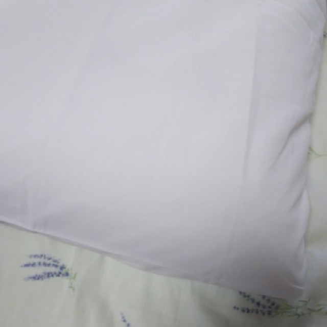 ZARA HOME(ザラホーム)のザラホーム 枕カバー ※１枚です。説明を必ずお読み下さいますようお願いいたします インテリア/住まい/日用品の寝具(シーツ/カバー)の商品写真