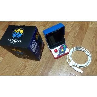 エスエヌケイ(SNK)のネオジオミニ  NEO GEO mini   本体(家庭用ゲーム機本体)