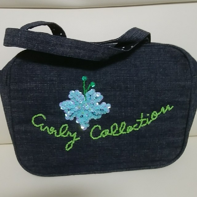 Curly Collection(カーリーコレクション)のCurly Collection バック&ポーチ&スマホケース レディースのファッション小物(ポーチ)の商品写真