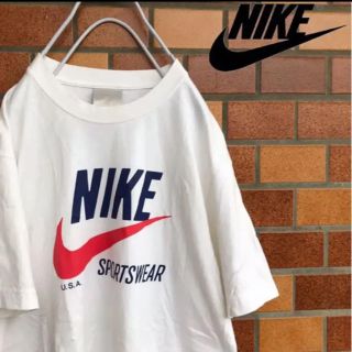 ナイキ(NIKE)の美品　可愛い　ナイキ　NIKE ビッグスウォッシュ　ロゴ　Tシャツ　(Tシャツ/カットソー(半袖/袖なし))