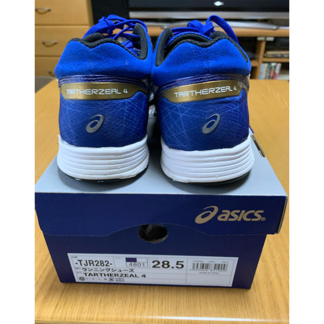 asics(アシックス)のアシックス　ランニングシューズ　TJR282 スポーツ/アウトドアのランニング(シューズ)の商品写真