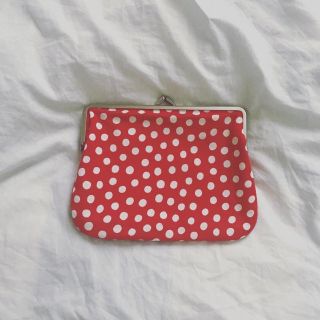 マリメッコ(marimekko)の美品！marimekko がま口 ポーチ(傘)