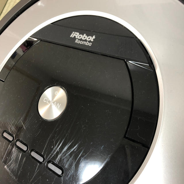 iRobot(アイロボット)のRoomba875（ルンバ）　ロボット掃除機　2015年製　日本正規品 スマホ/家電/カメラの生活家電(掃除機)の商品写真