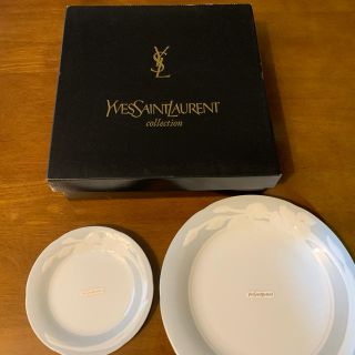 イヴサンローランボーテ(Yves Saint Laurent Beaute)のJin様専用　Yves Saint Laurent サービスパーティーセット(食器)