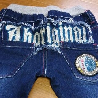 新品　デニムパンツ(パンツ/スパッツ)