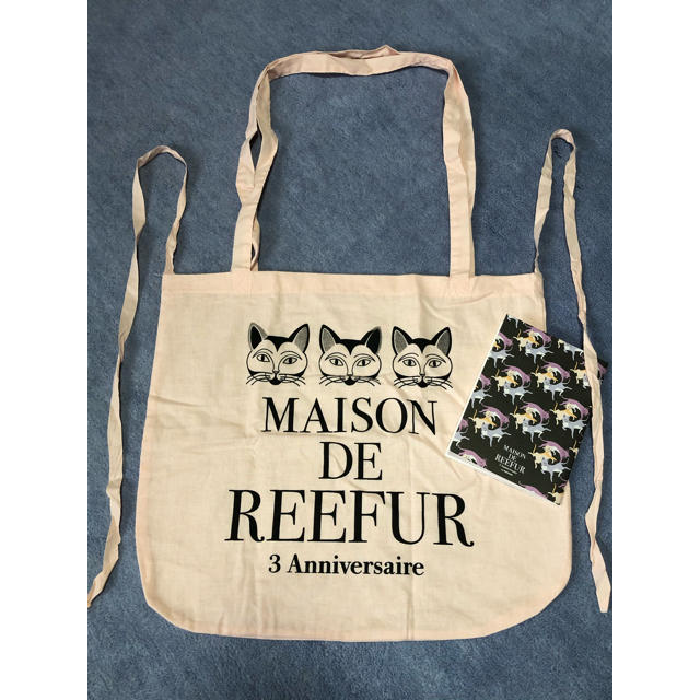Maison de Reefur(メゾンドリーファー)のMAISON DE REEFUR メゾンリーファー ショップ袋 梨花 おまけ付き レディースのバッグ(ショップ袋)の商品写真