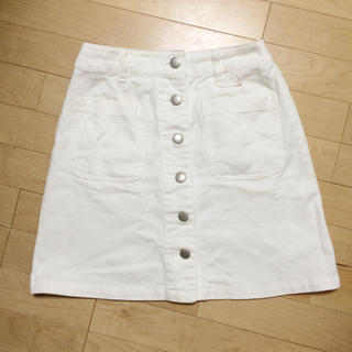 ローリーズファーム(LOWRYS FARM)の2015f/w台形前ボタンスカート(ミニスカート)
