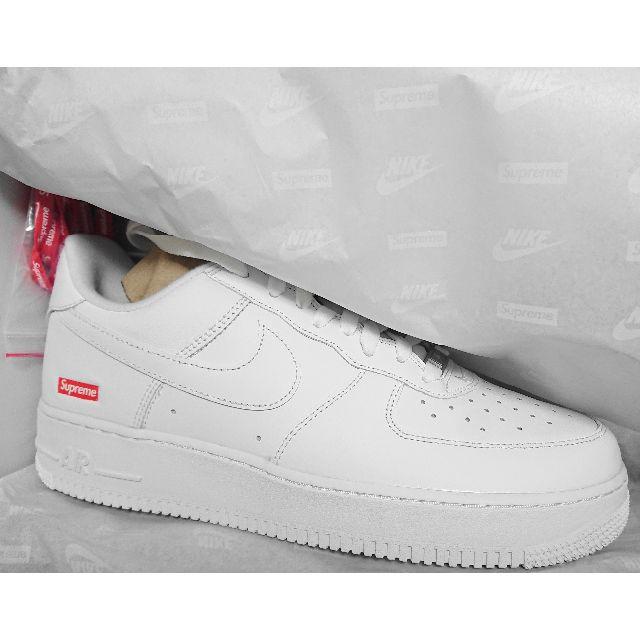 Supreme(シュプリーム)の【27cm US9】Supreme® Nike Air Force 1 Low  メンズの靴/シューズ(スニーカー)の商品写真