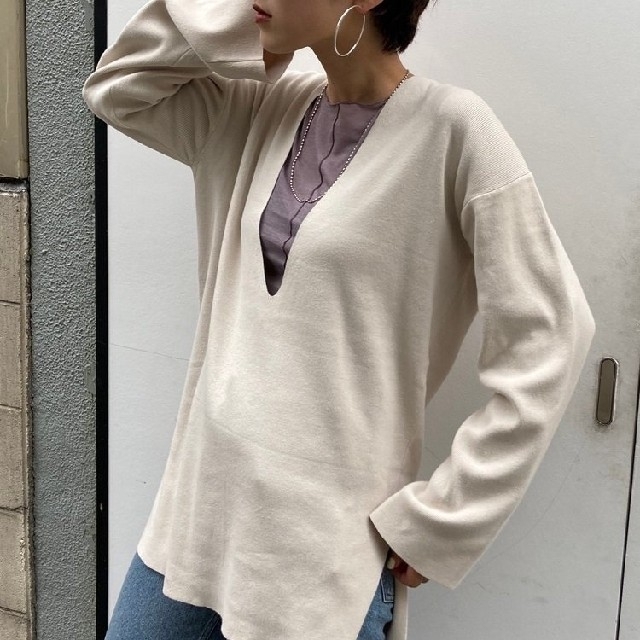 TODAYFUL(トゥデイフル)のtodayful Washed Vneck Knitアイボリー レディースのトップス(カットソー(長袖/七分))の商品写真