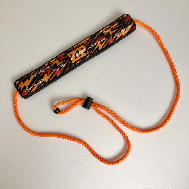 ペットボトルホルダー Zepp ネックストラップ 28 エンタメ/ホビーのコレクション(ノベルティグッズ)の商品写真