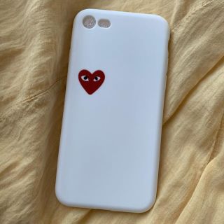 コムデギャルソン(COMME des GARCONS)のギャルソン　♡ iPhoneケース　7/8/se2 シリコン(iPhoneケース)