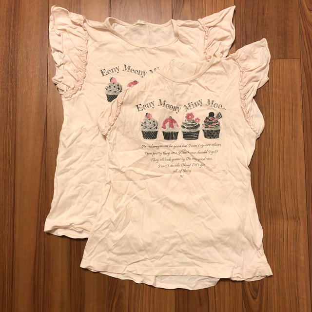 GU(ジーユー)のキッズ　シャツ　２枚セット キッズ/ベビー/マタニティのキッズ服女の子用(90cm~)(Tシャツ/カットソー)の商品写真