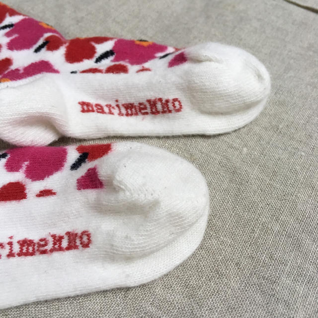 marimekko(マリメッコ)のマリメッコ ベビー 靴下 ソックス 2回着用 キッズ/ベビー/マタニティのこども用ファッション小物(靴下/タイツ)の商品写真