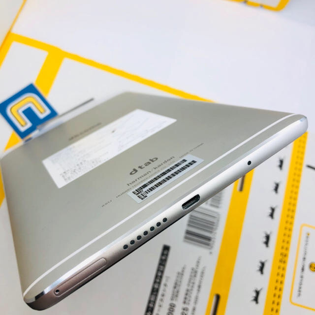 NTTdocomo(エヌティティドコモ)の2-5773 中古美品！SIMFREE dtab Compact d-01J  スマホ/家電/カメラのPC/タブレット(タブレット)の商品写真