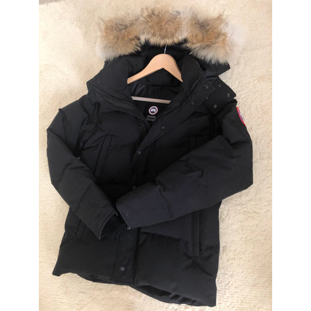 CANADA GOOSE(カナダグース)のカナダグース　ウィンダムパーカー　Mサイズ メンズのジャケット/アウター(ダウンジャケット)の商品写真