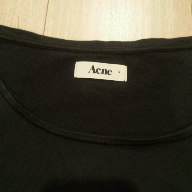 ACNE(アクネ)のドロシー様専用ページ レディースのトップス(Tシャツ(長袖/七分))の商品写真