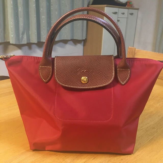 ロンシャンLONGCHAMP　ルプリアージュS 美品　レッド