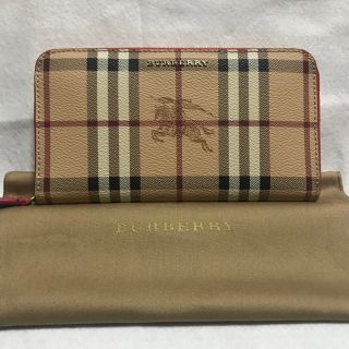 バーバリー(BURBERRY)の本日限定セール　新品未使用　Burberry 長財布　ラウンドファスナー　赤(財布)