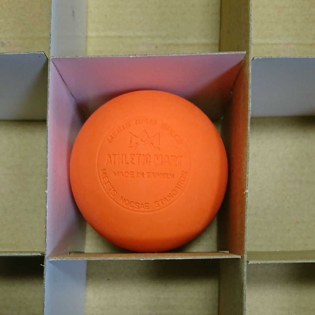 ラクロスボール ストレッチボール オレンジ 1個 スポーツ/アウトドアのトレーニング/エクササイズ(ヨガ)の商品写真