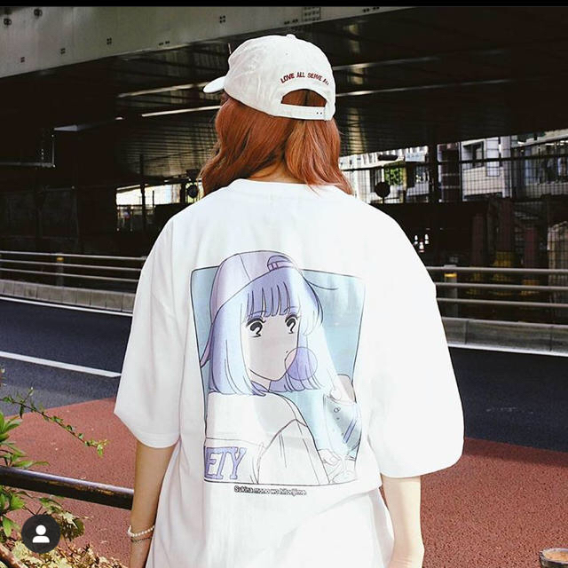 9090s Tシャツ