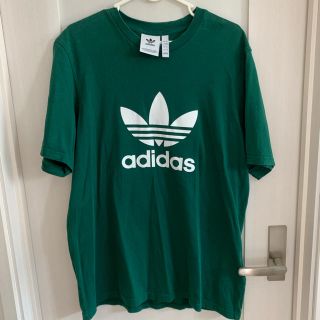 アディダス(adidas)のadidas Tシャツ(Tシャツ/カットソー(半袖/袖なし))