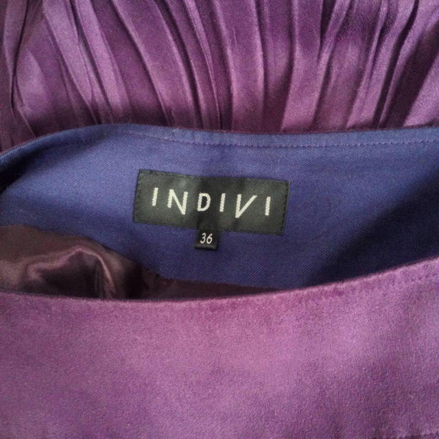 INDIVI(インディヴィ)の繊細美ラインスエートスカートINDIVI レディースのスカート(ひざ丈スカート)の商品写真