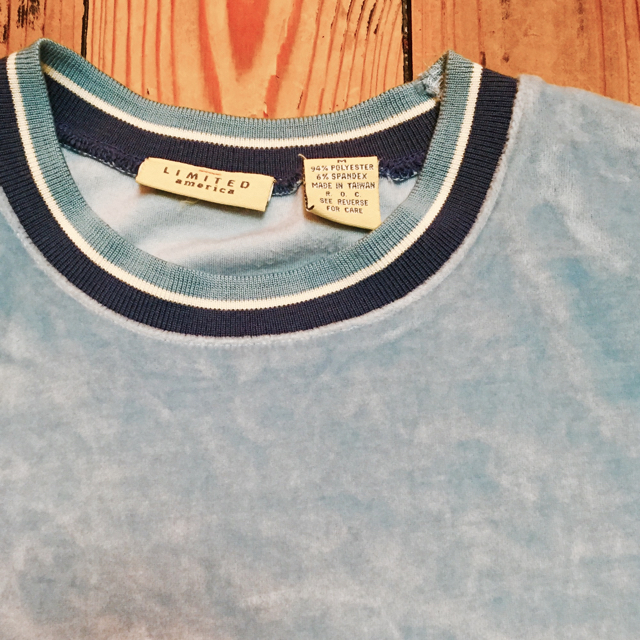 Santa Monica(サンタモニカ)のused 空色ベロアトップス レディースのトップス(Tシャツ(半袖/袖なし))の商品写真