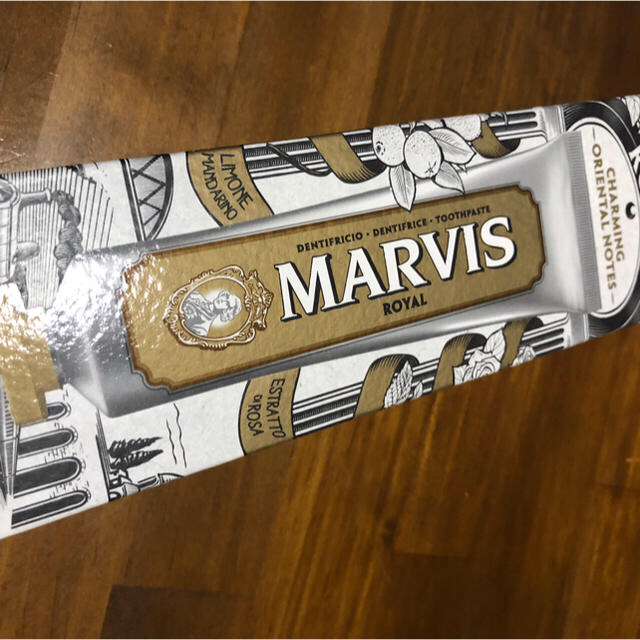 MARVIS(マービス)のmarvis ロイヤル75ml コスメ/美容のオーラルケア(歯磨き粉)の商品写真