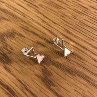 ピアス(ピアス)