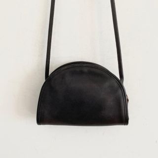 コーチ(COACH)の美品！オールドコーチ　ショルダーバッグ　ハーフムーン　325(ショルダーバッグ)